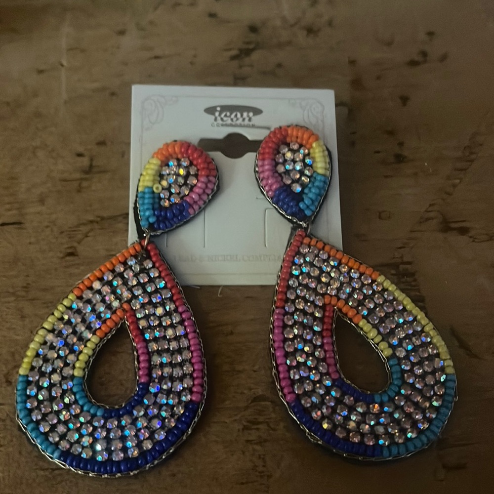 Rainbow bead & rhinestones earrings